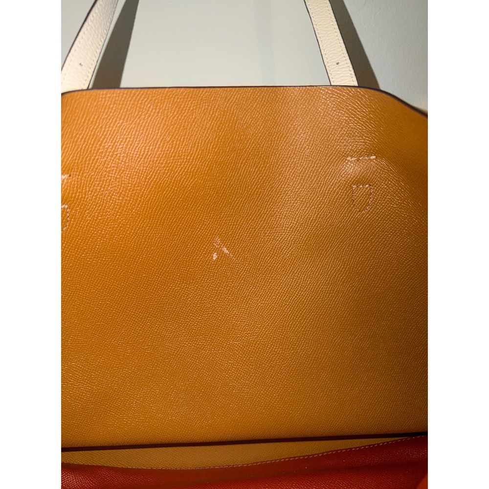 Coach Tote Chalk White Pebbled Leather Shoulder Bag L2273-1671 - Picture 8 of 15